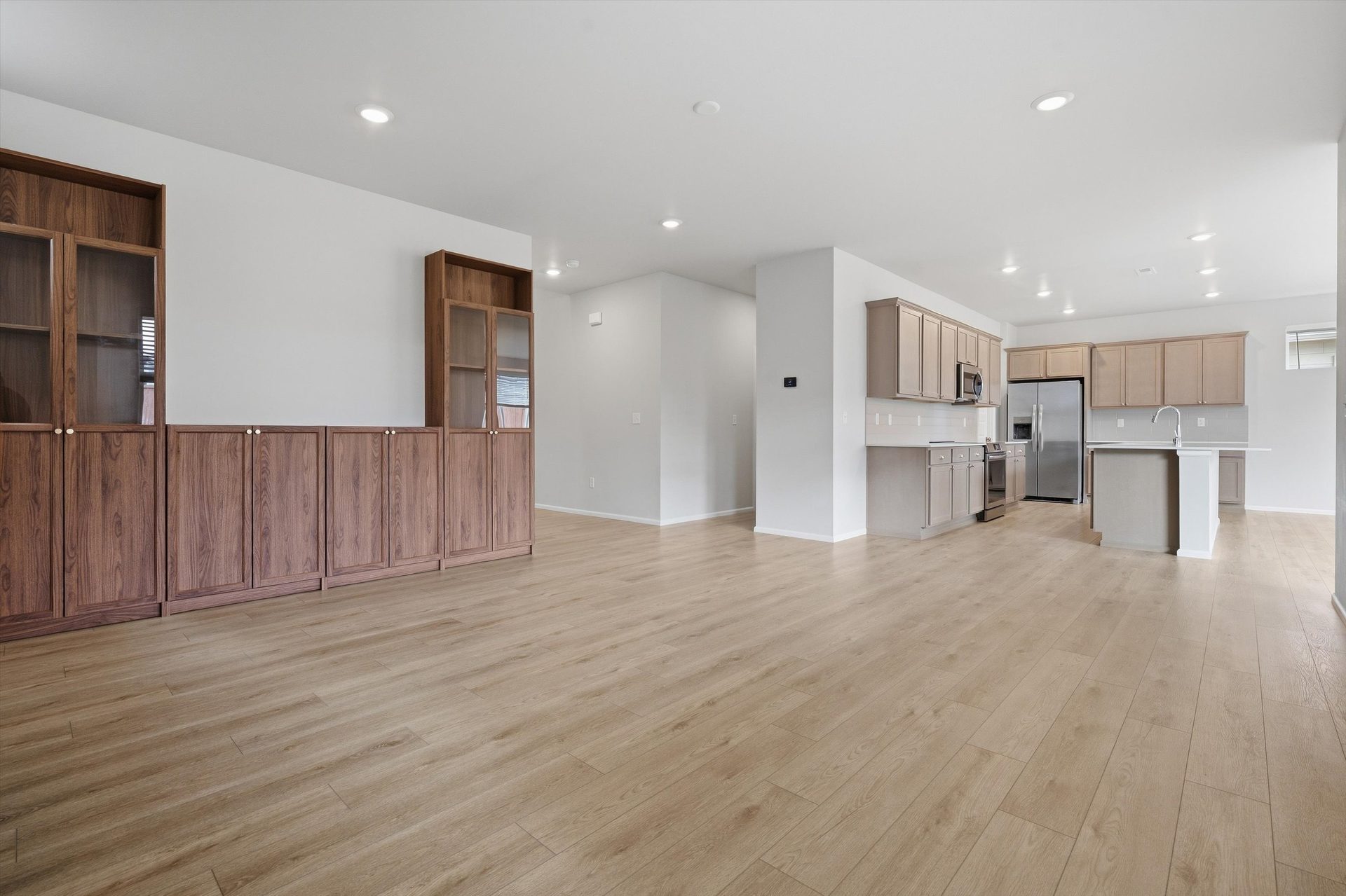 Living & Dining — Open Flow